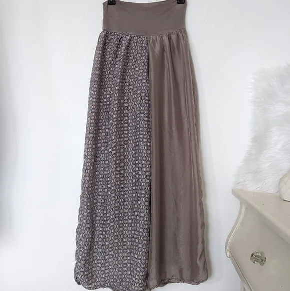 Yogui|Bohemian Wide leg Silk pants made in Italy  6 - Picture 12 of 13